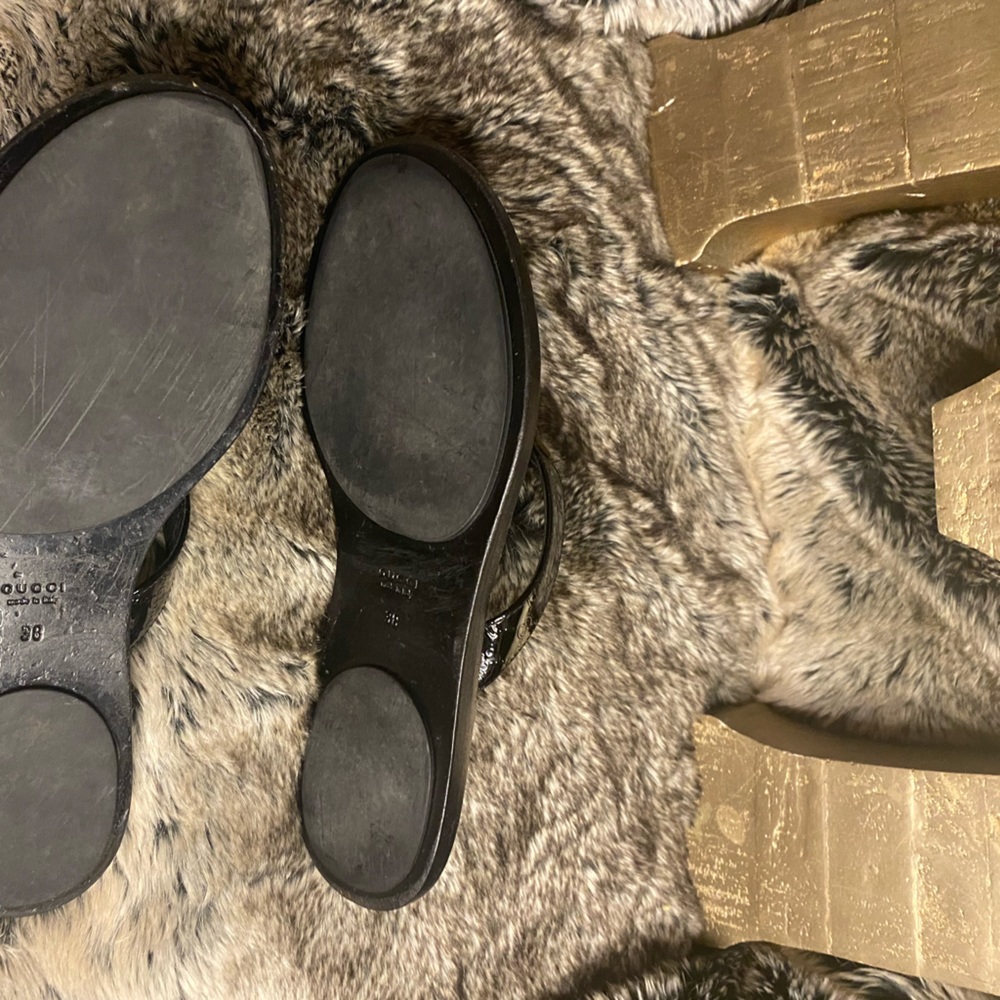 Gucci flat sandal - Picture 10 of 11